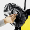 S 6 manually operated мусороуборочная машина, Karcher